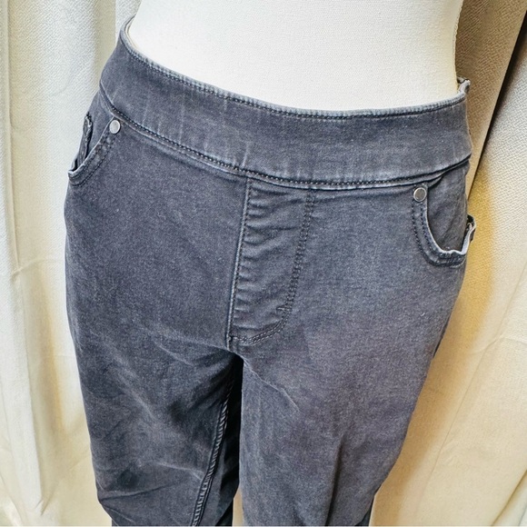 Lee Women's Charcoal Jeggings - Picture 2 of 11